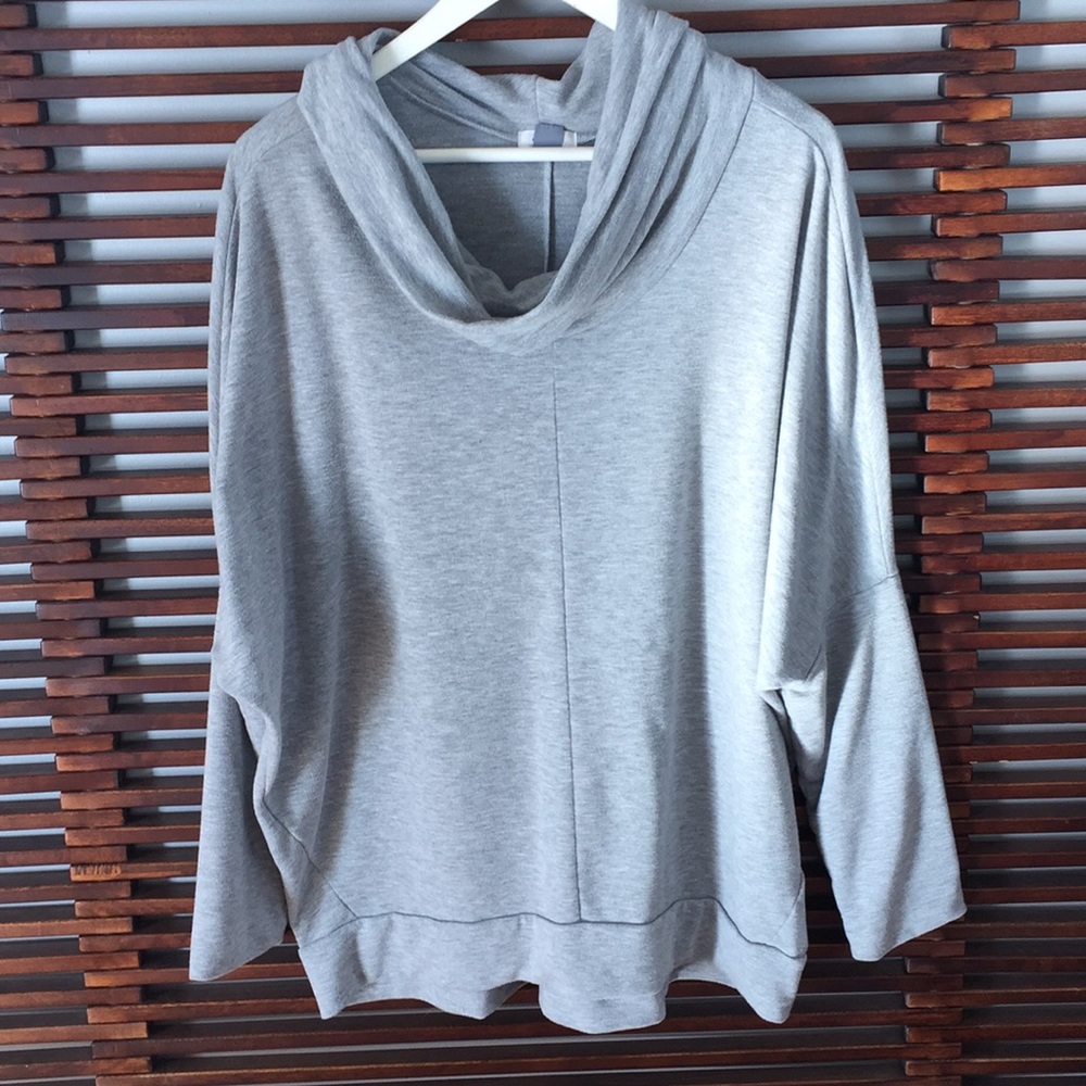 Old Navy top